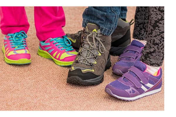 How to Choose Comfortable Footwear for a child of 1 Year